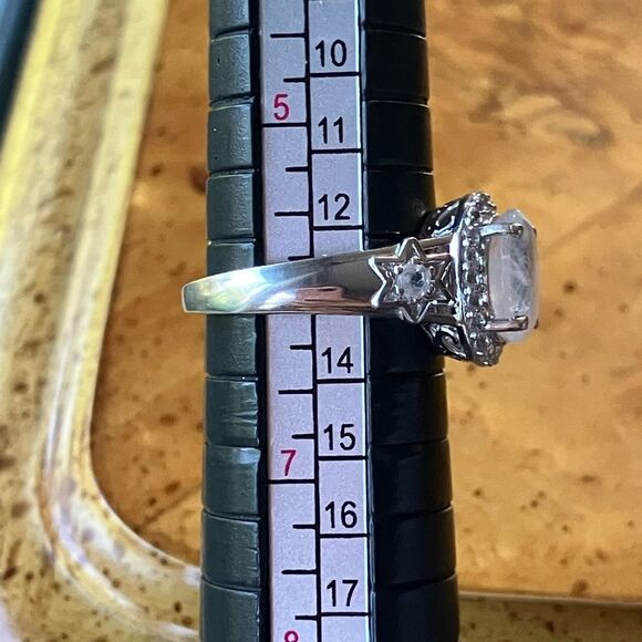 Natural Rainbow Moonstone Sterling Silver Ring Size 6 - Picture 8 of 9